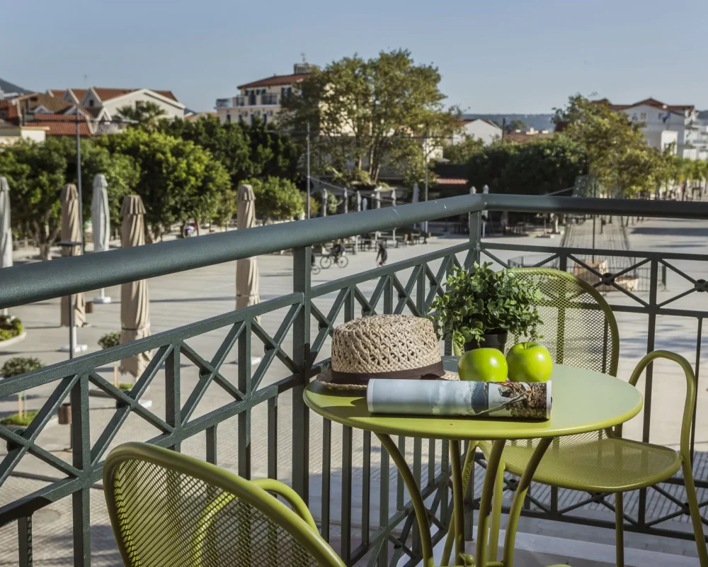 Classic Triple Room with Balcony