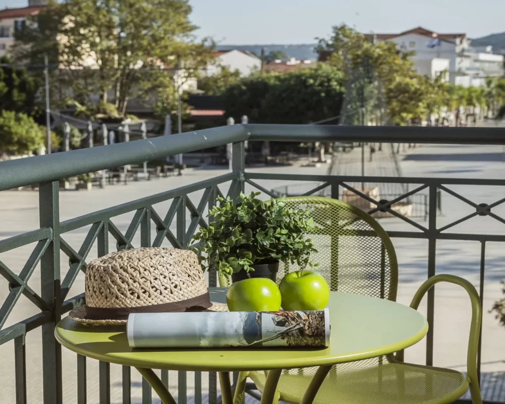 Classic Triple Room with Balcony